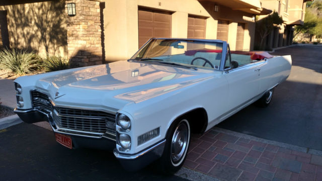 1966 Cadillac DeVille (White/Red)