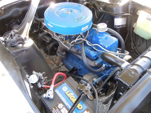 1967 Ford Mustang (Springtime Yellow/Parchment)