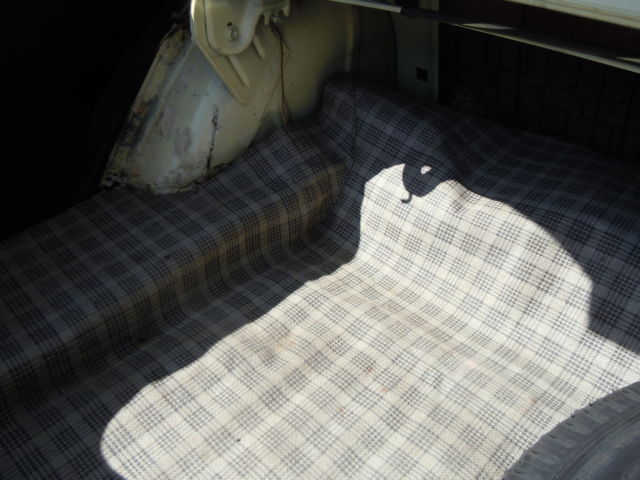 1967 Ford Mustang (Springtime Yellow/Parchment)