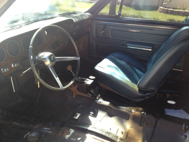 1967 Pontiac GTO (Silver/Blue)