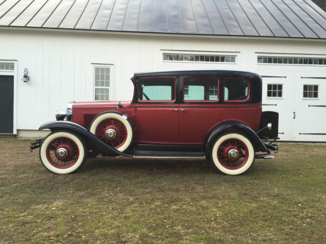 1931 Chevrolet AE Independence (Red and Black/Gray)