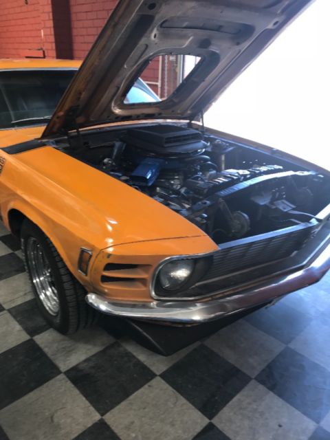 1970 Ford Mustang (Orange/Black)