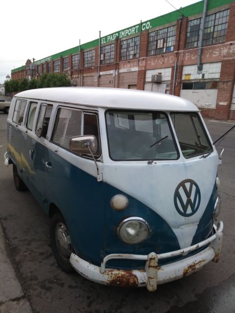 1966 Volkswagen Bus/Vanagon (blue-white/white-gray)