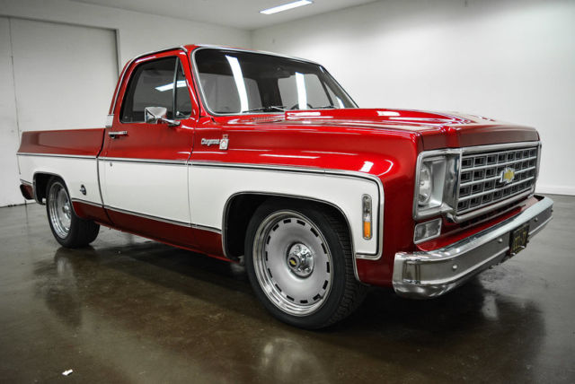 1976 Chevrolet C-10 (Red/Brown)