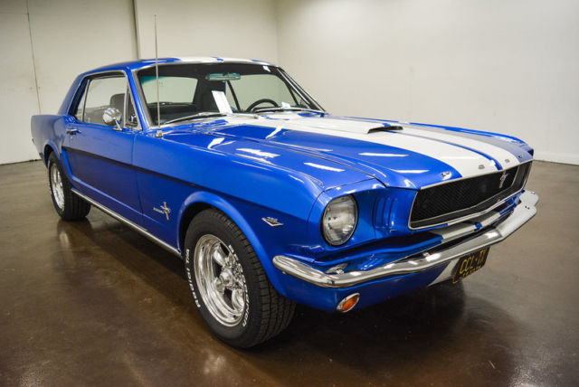 1966 Ford Mustang (Blue/Black)