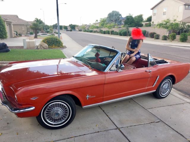 1965 Ford Mustang (Red/Red/Black)