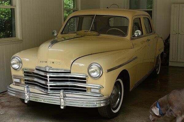 1949 Plymouth Special Deluxe (Beige/Gray)
